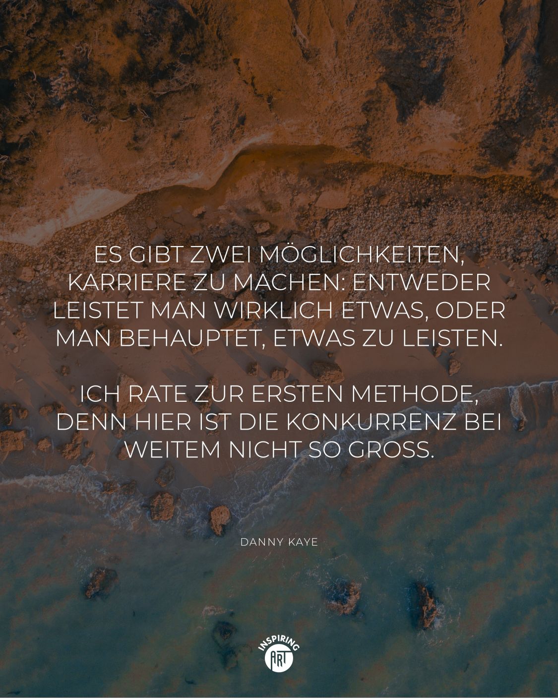 Es gibt zwei Möglichkeiten, Karriere zu machen: Entweder leistet man wirklich etwas, oder man behauptet, etwas zu leisten. Ich rate zur ersten Methode, denn hier ist die Konkurrenz bei weitem nicht so groß.